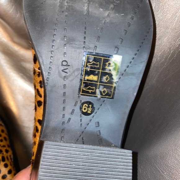 DV Leopard Ankle Bootie Calf Hair 6.5 GORGEOUS bnwot - Picture 6 of 9